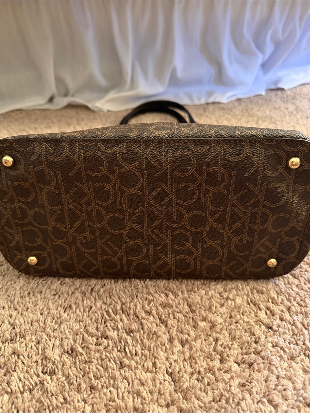 Calvin Klein tote - Picture 4 of 13